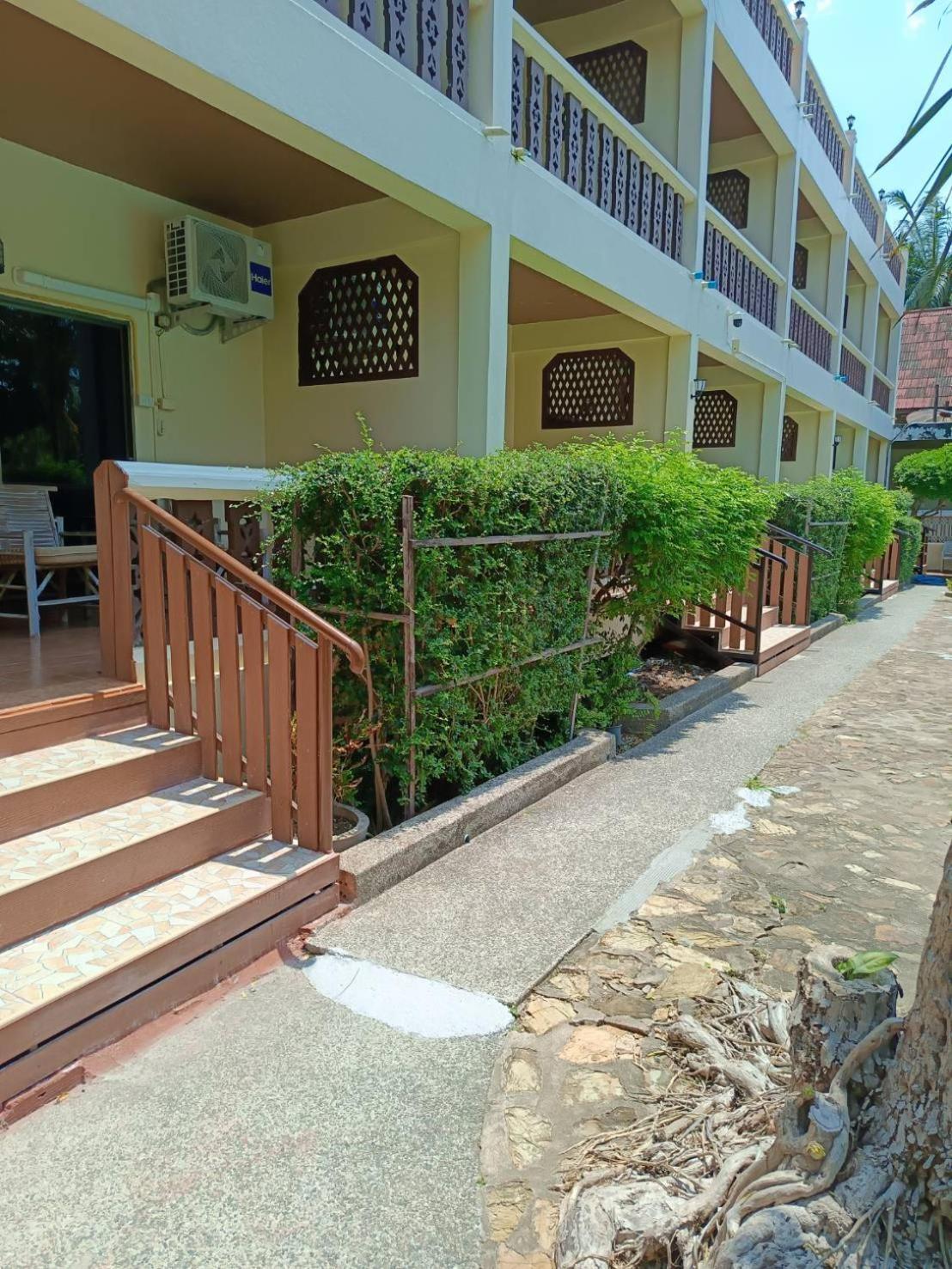 נה ג'ומטיין Ban Nam Mao Resort מראה חיצוני תמונה